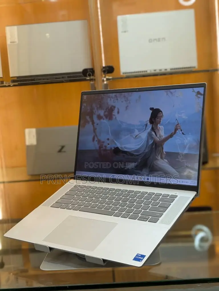 Laptop Dell Inspiron 15 16GB Intel Core i5 SSD 512GB