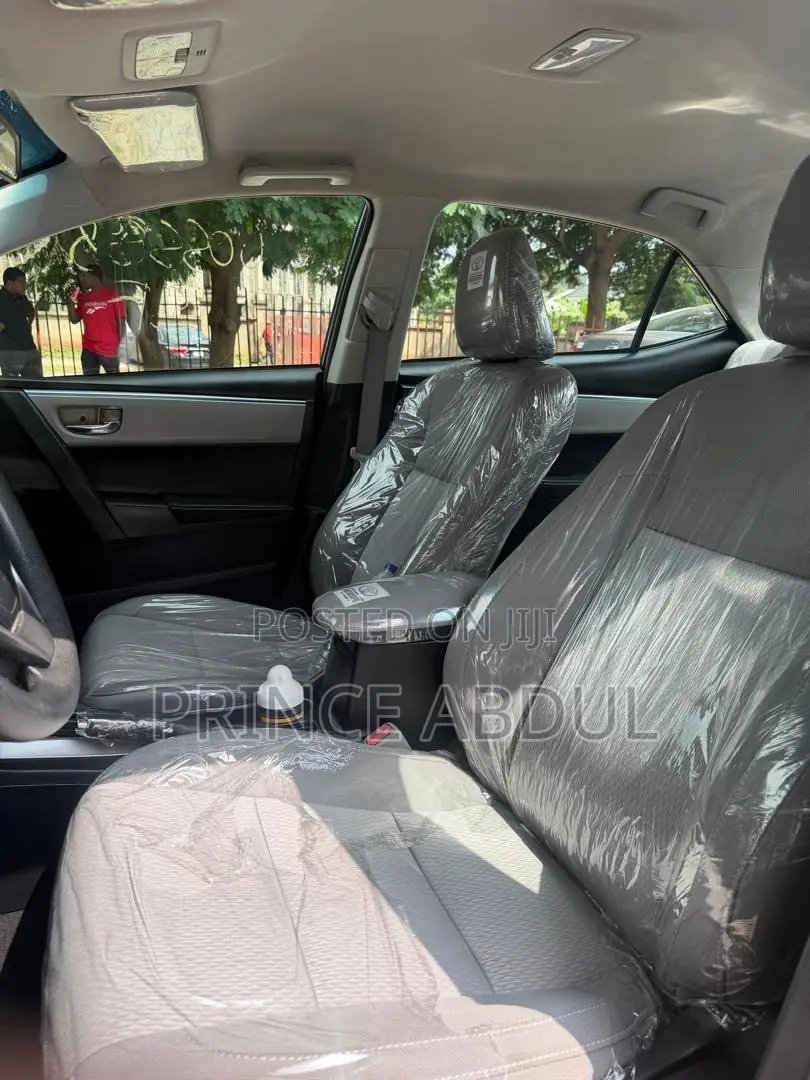 Toyota Corolla 2015 Black