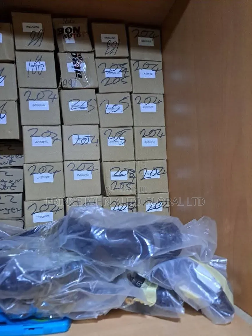 Mecerdes Benz Spare Parts