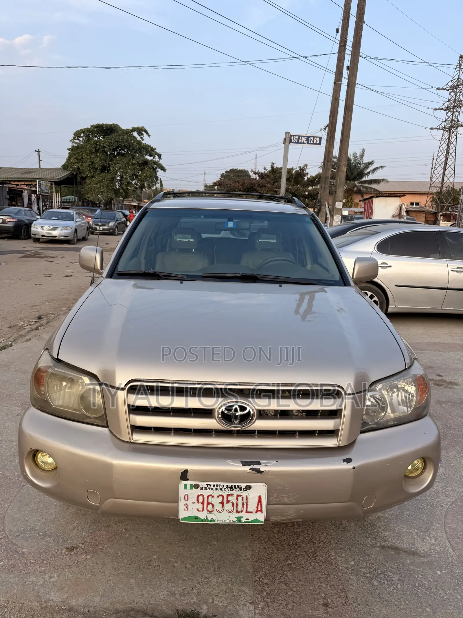Toyota Highlander V6 2006 Gold