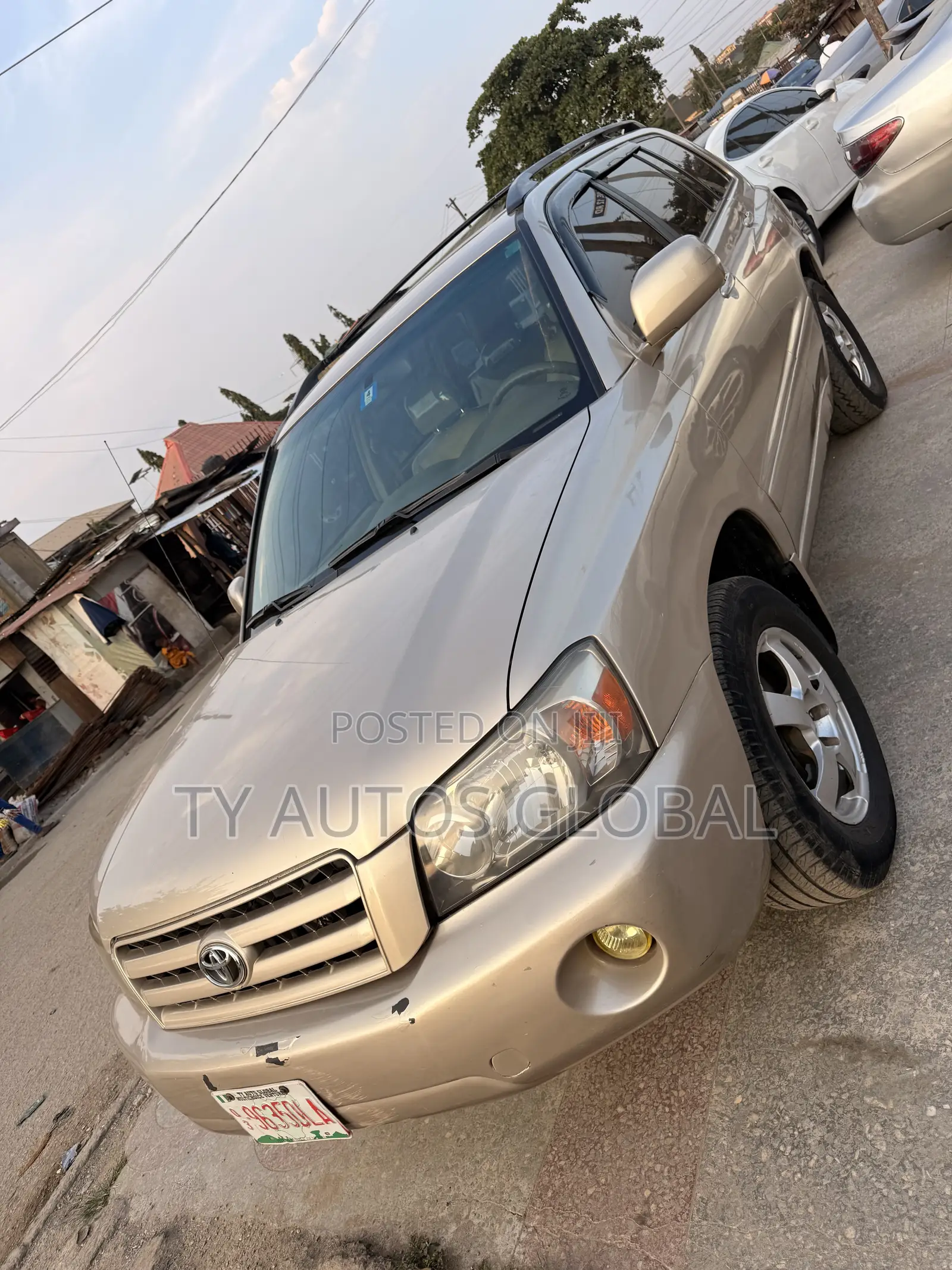 Toyota Highlander V6 2006 Gold