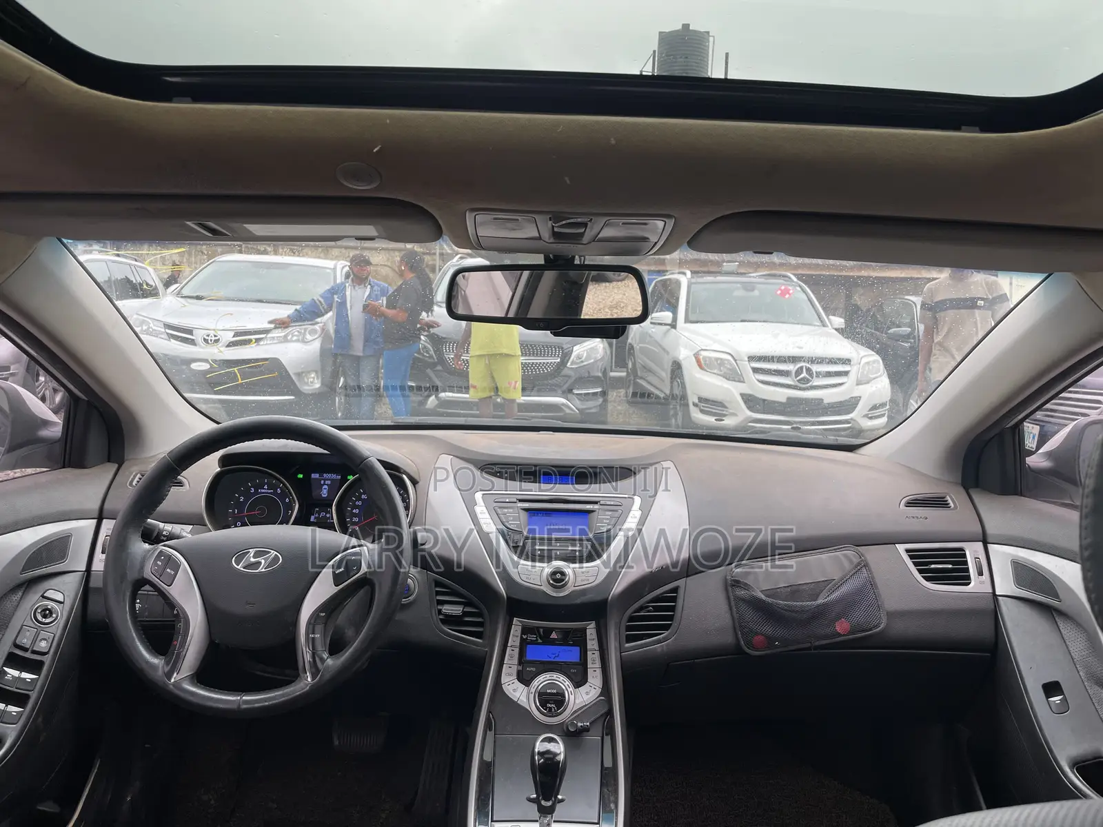 Hyundai Avante 2012 White