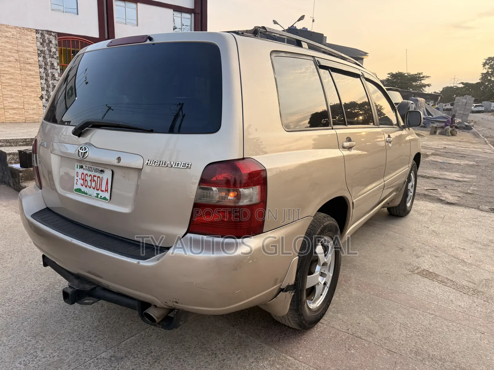 Toyota Highlander V6 2006 Gold