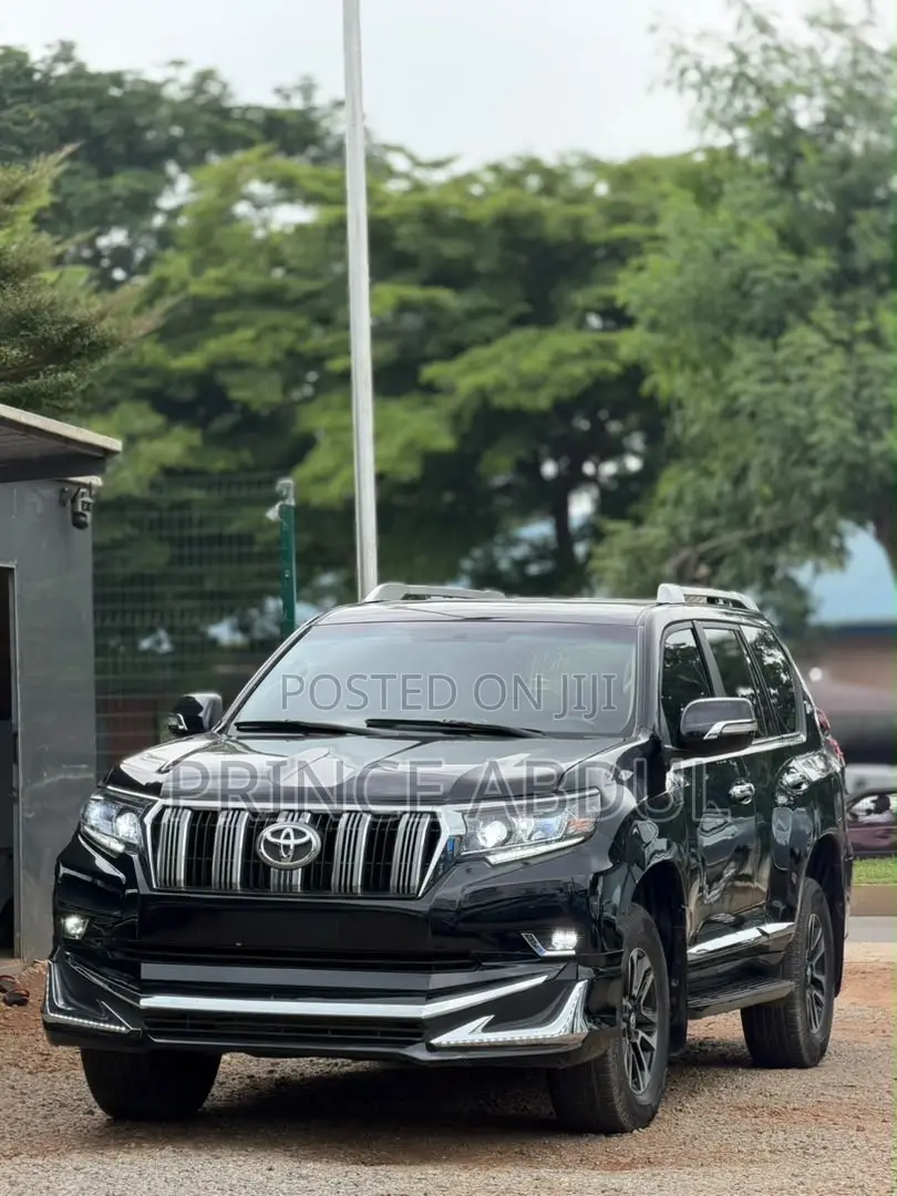 Toyota Land Cruiser 2018 Black