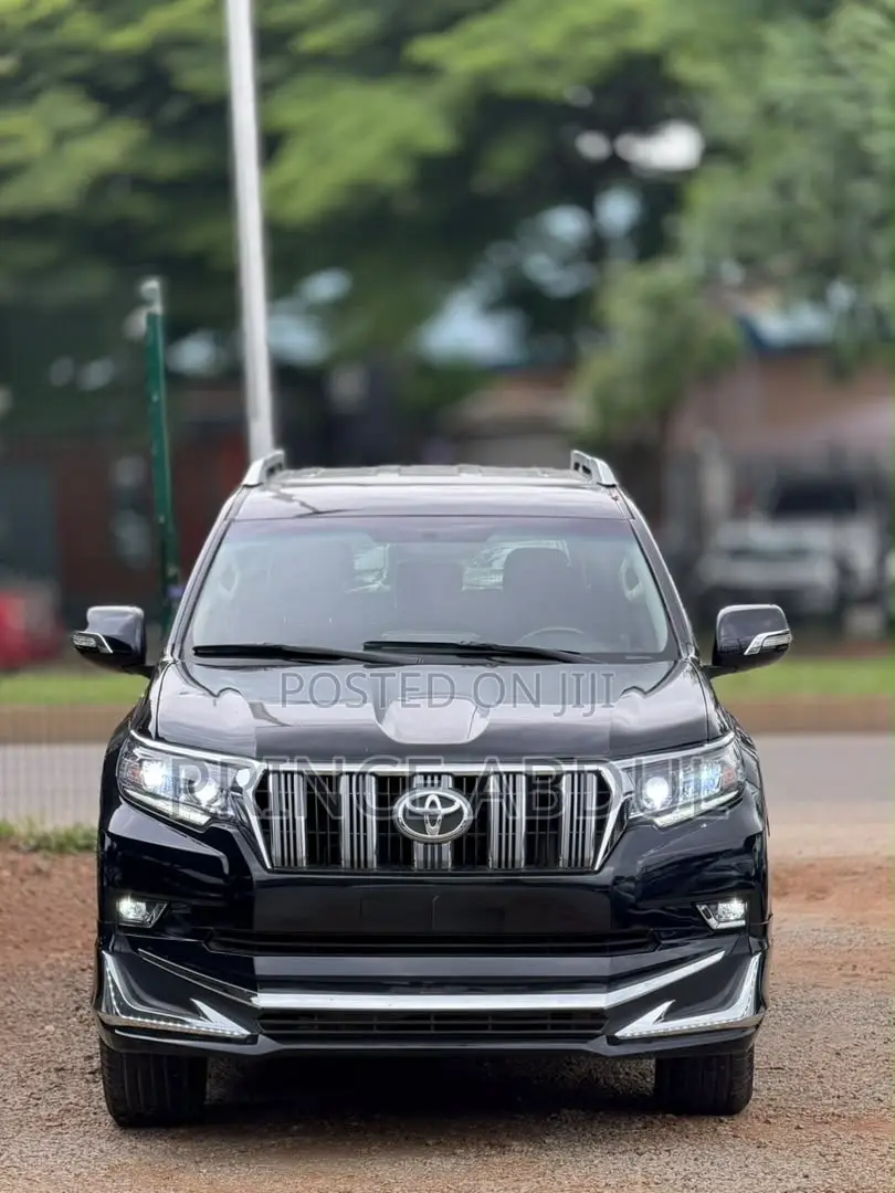 Toyota Land Cruiser 2018 Black