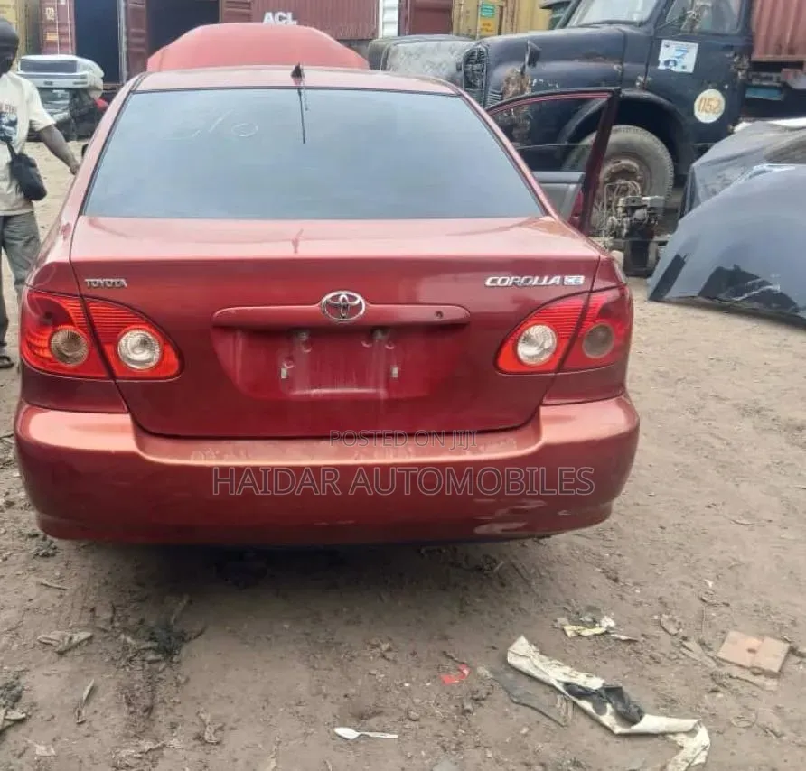Toyota Corolla 2006 Maroon