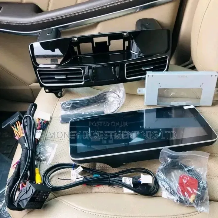 BMW F30 Digital Speed Clock