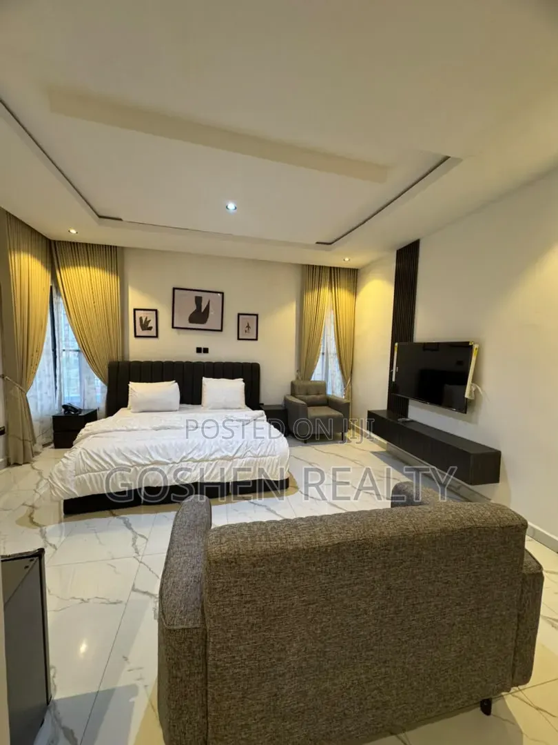 Furnished 5bdrm Duplex in Jahi for sale