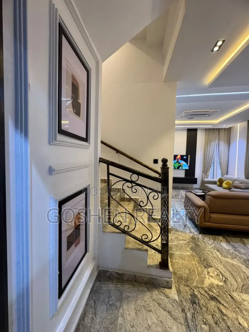 Furnished 5bdrm Duplex in Jahi for sale