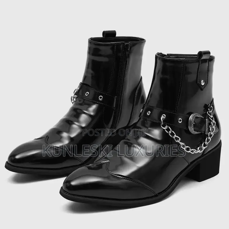Original British Chain Patent Leather Boot