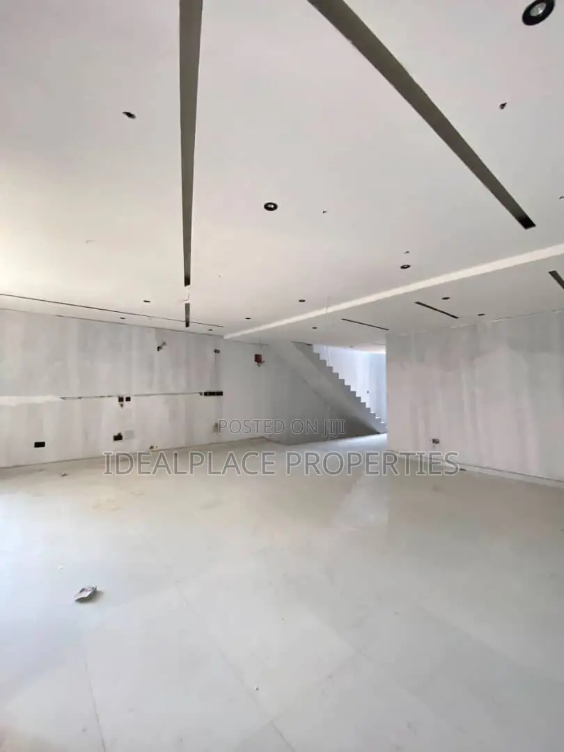 4bdrm Townhouse/Terrace in Victoria Island for sale