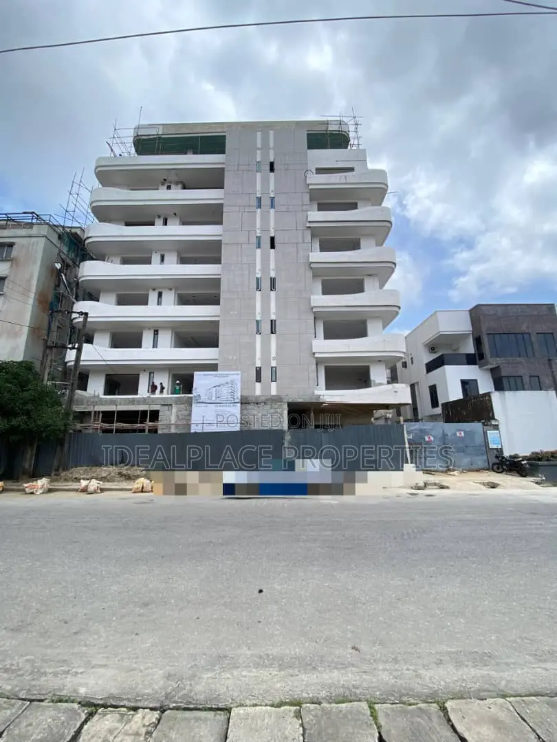 3bdrm Apartment in Victoria Island for sale