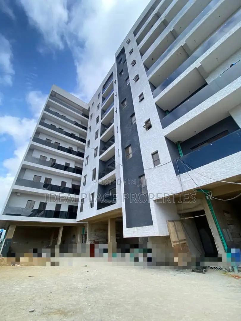 3bdrm Apartment in Victoria Island for sale