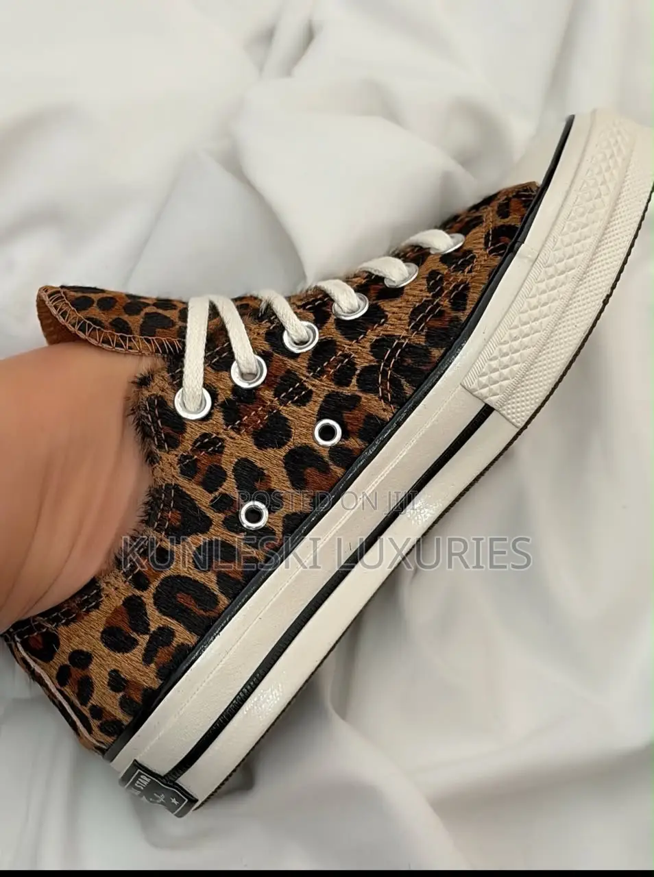Original Converse Chuck Taylor All Star 70 Low Leopard Print Sneakers