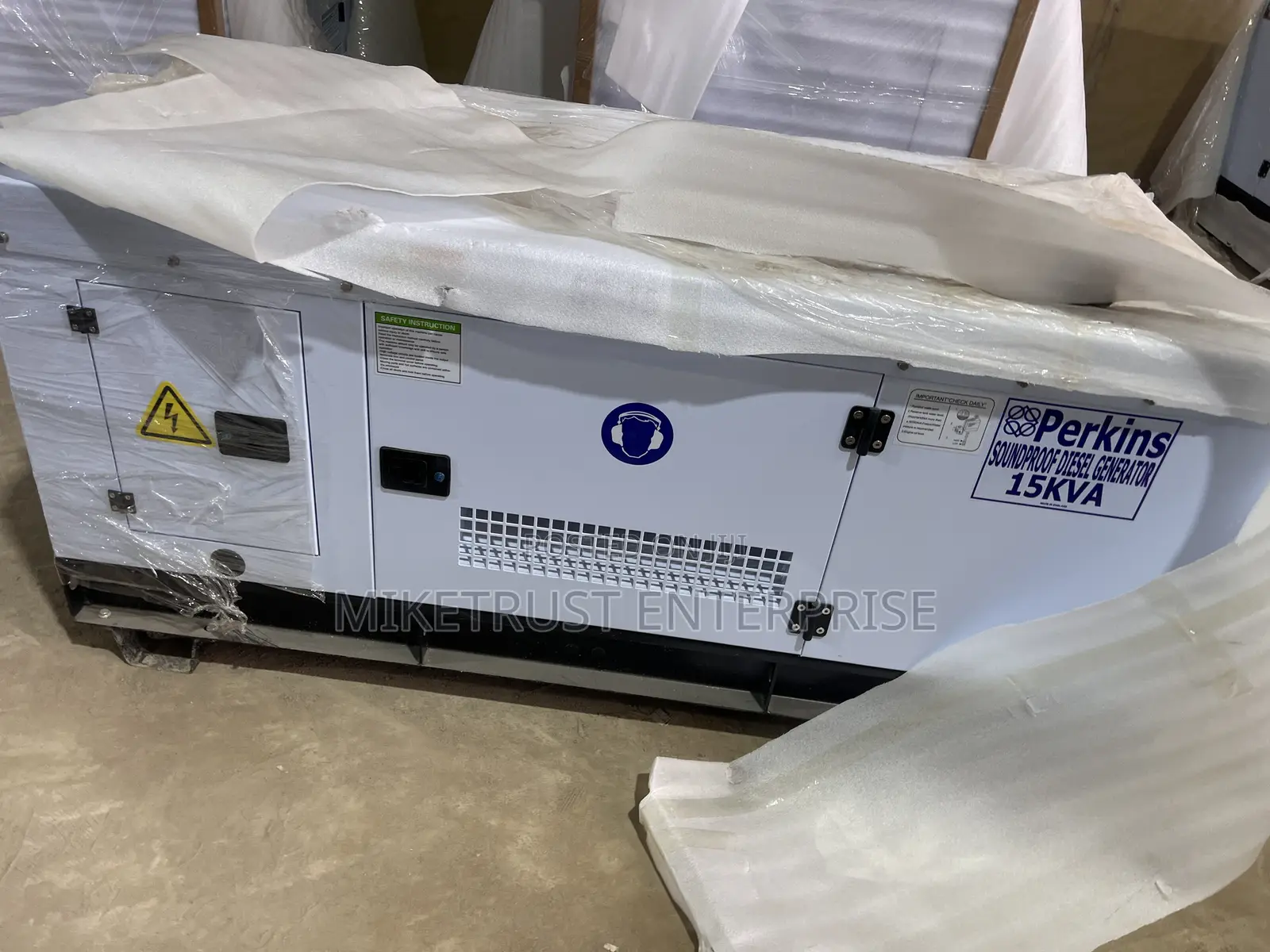 Perkins 15kva Diesel Soundproof