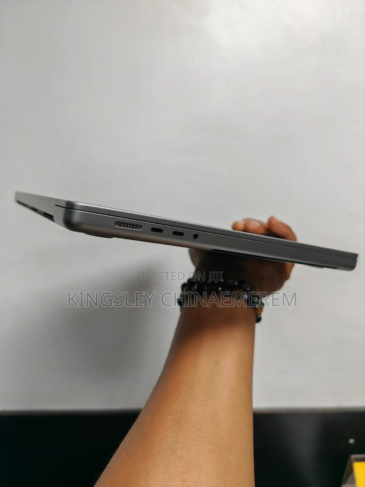 Laptop Apple MacBook Pro 2023 M2 Pro 16GB Apple M2 SSD 512GB