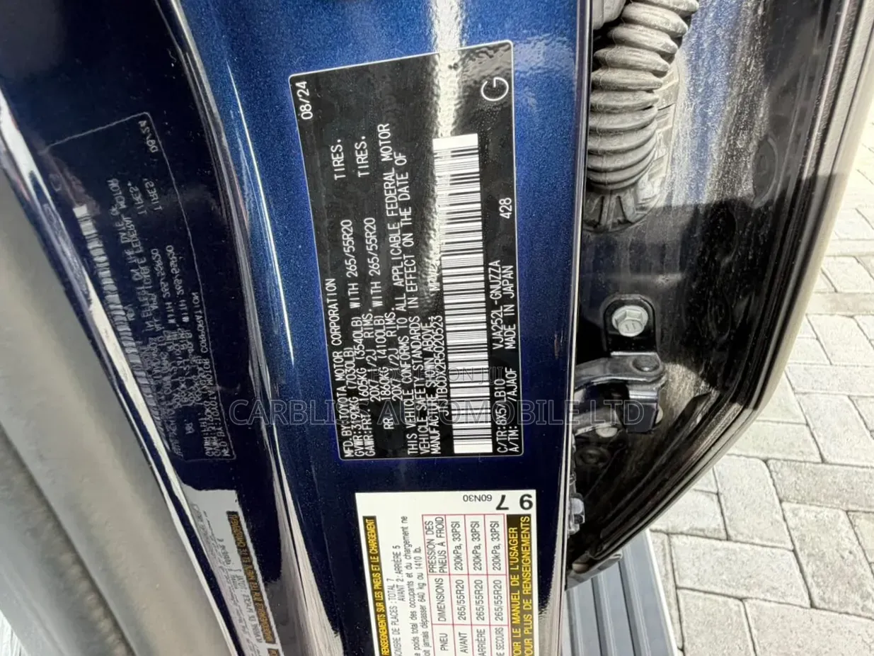 New Lexus GX 2025 Gray