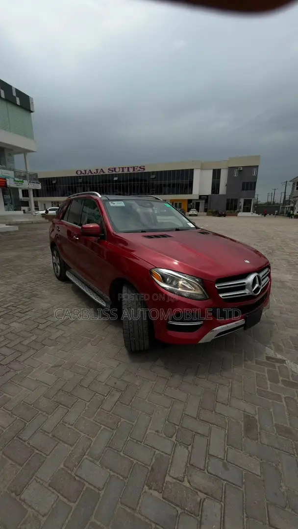 Mercedes-Benz GLE-Class GLE 350d 4MATIC 2016 Burgundy