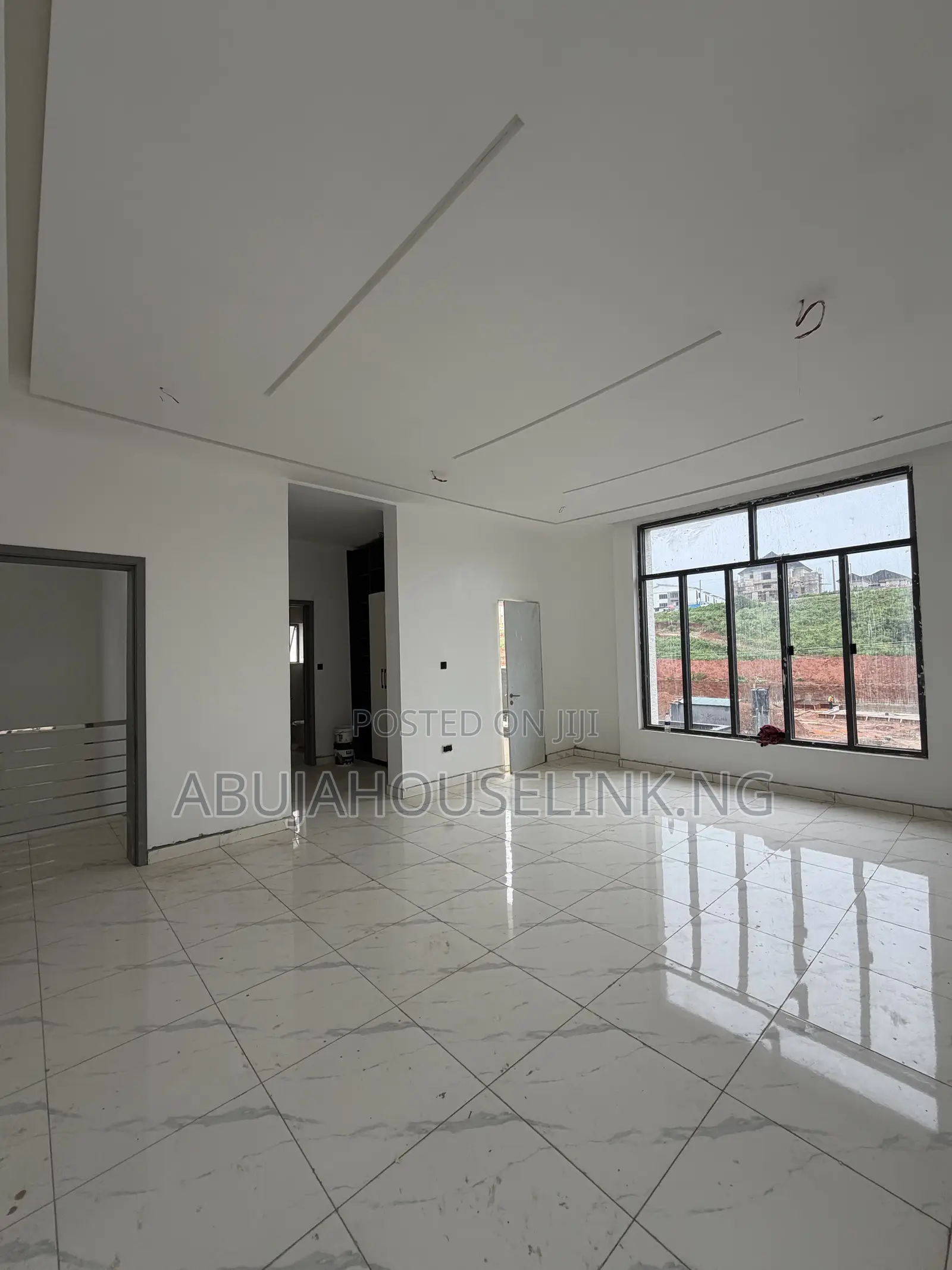 5bdrm Duplex in Asokoro Main Abuja for sale