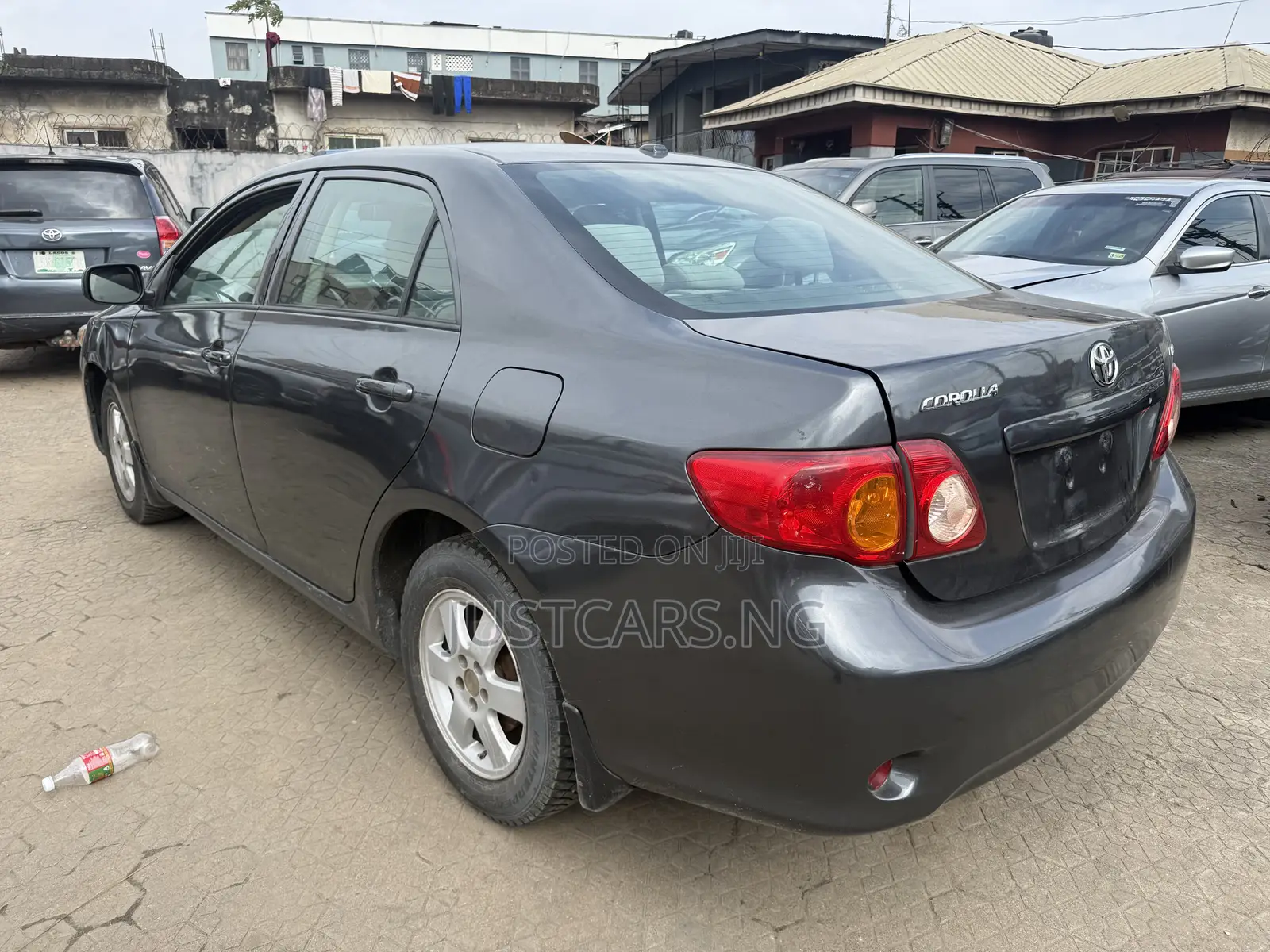 Toyota Corolla 2009 Gray