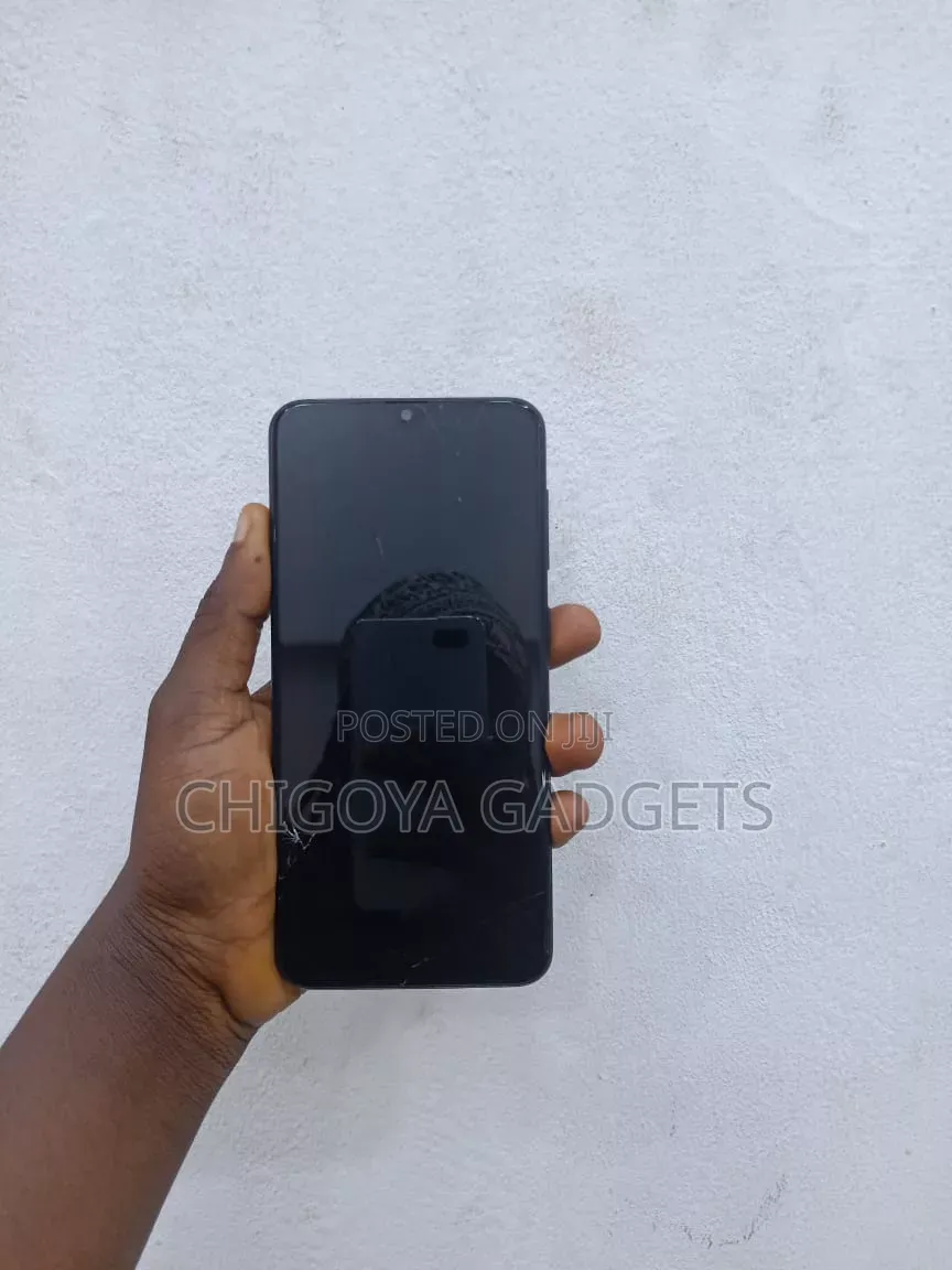 Samsung Galaxy A20 64 GB Blue