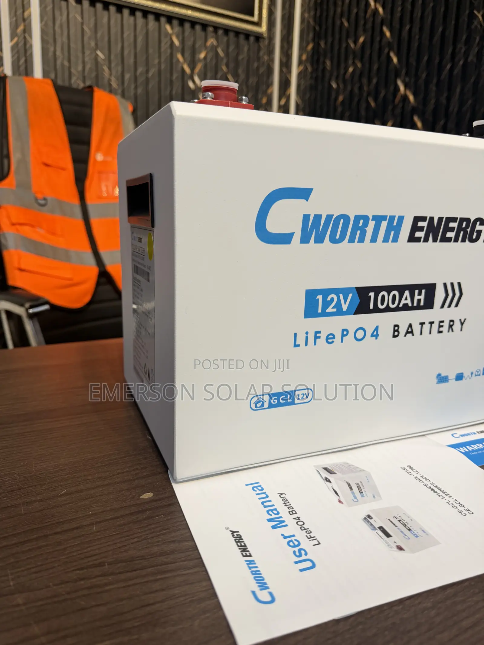 Cworth 1.2kWh 12V 100Ah Lithium Battery