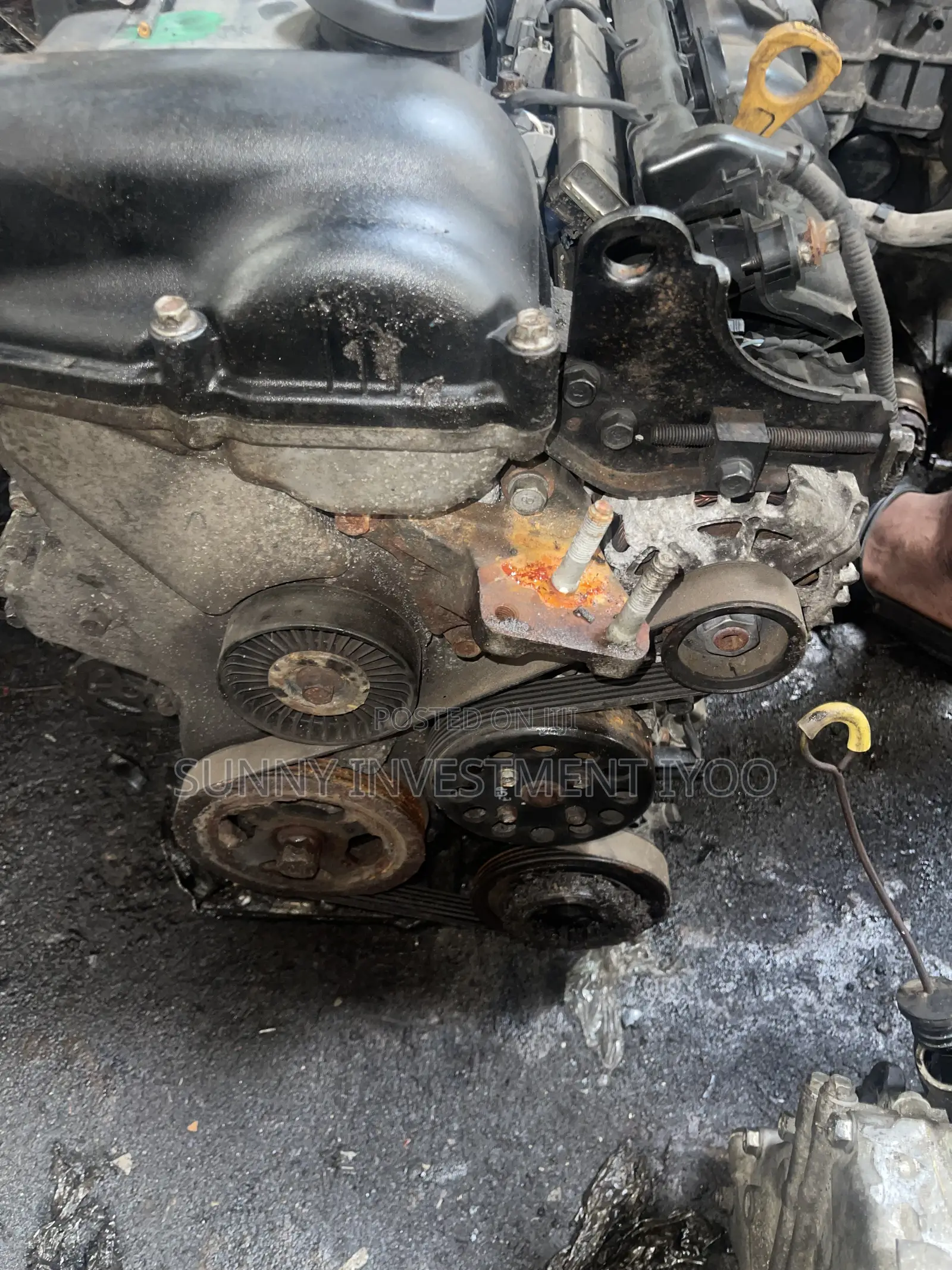 HYUNDIA Accent Engine 2012