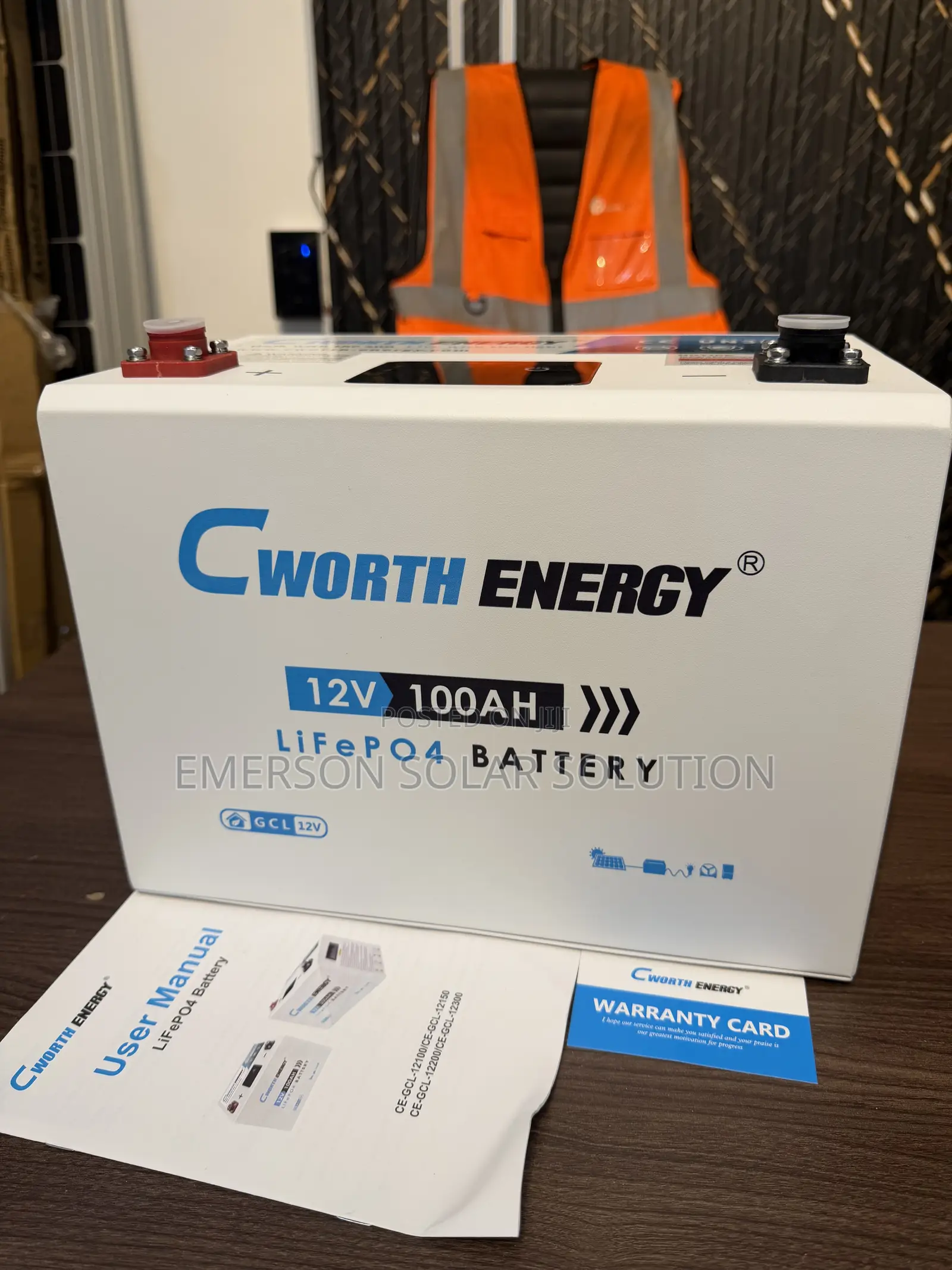 Cworth 12V 100Ah LiFePO4 Battery