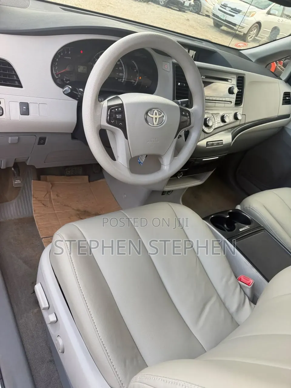 Toyota Sienna 2013 Blue