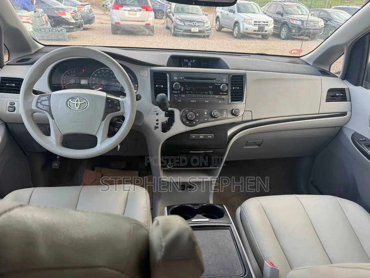 Toyota Sienna 2013 Blue