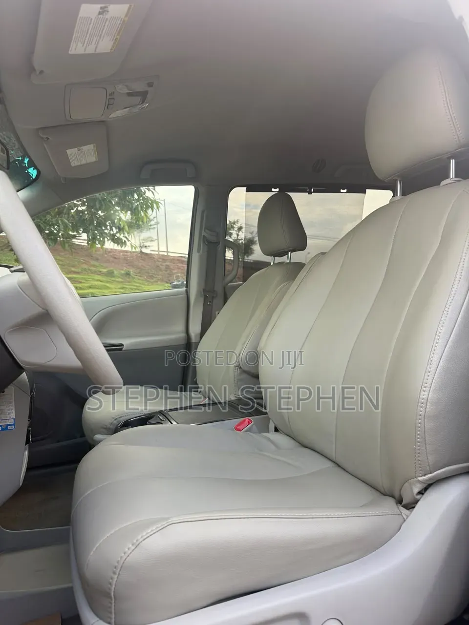 Toyota Sienna 2013 Blue