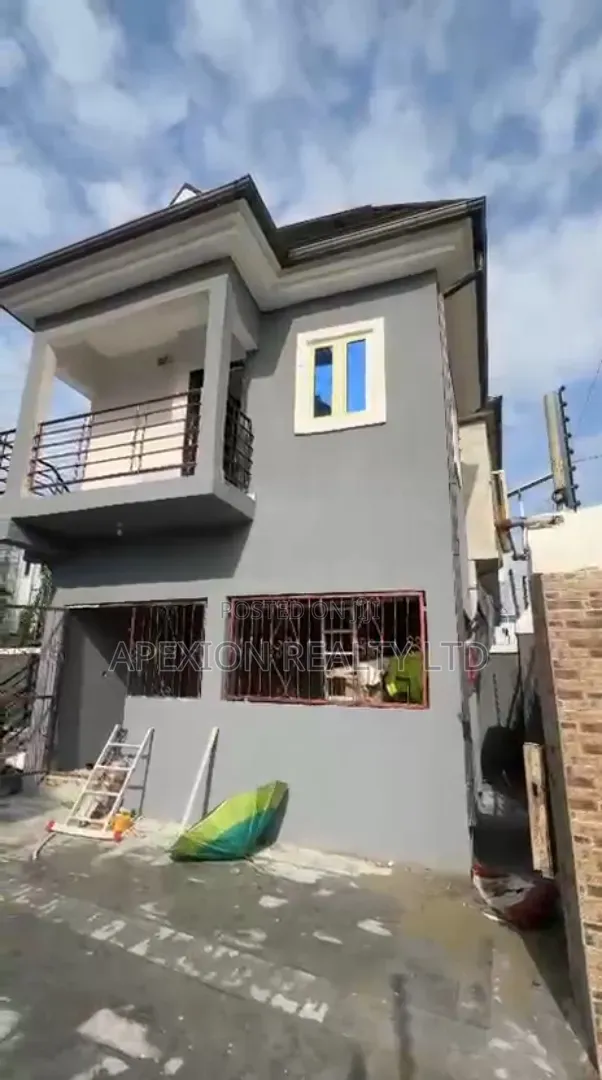 2bdrm Apartment in Woji Estate for rent