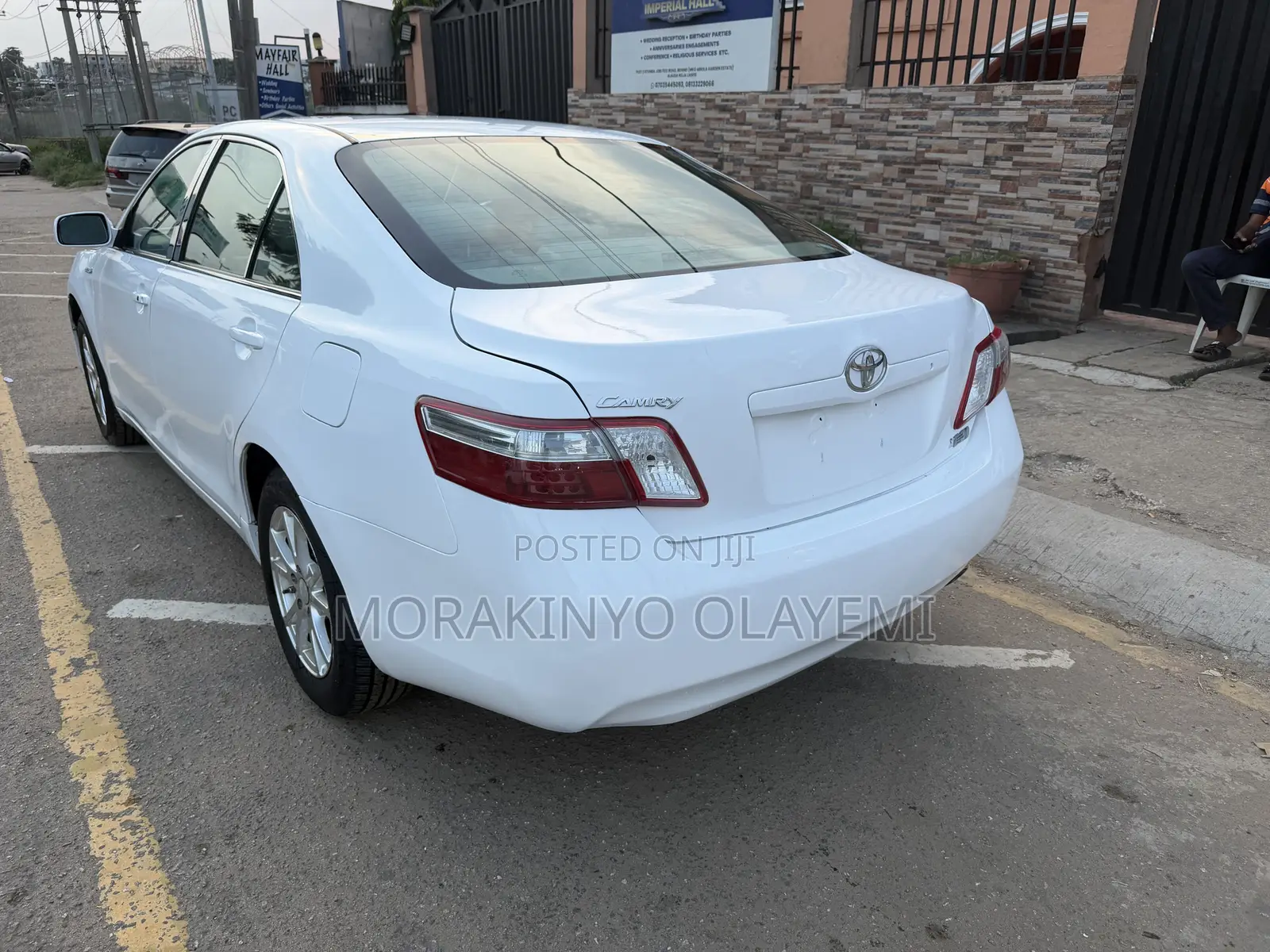 Toyota Camry Hybrid 2009 White