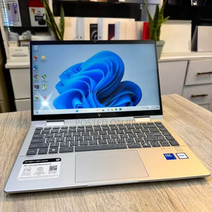 Laptop HP Envy 14 16GB Intel Core Ultra 7 SSD 1T