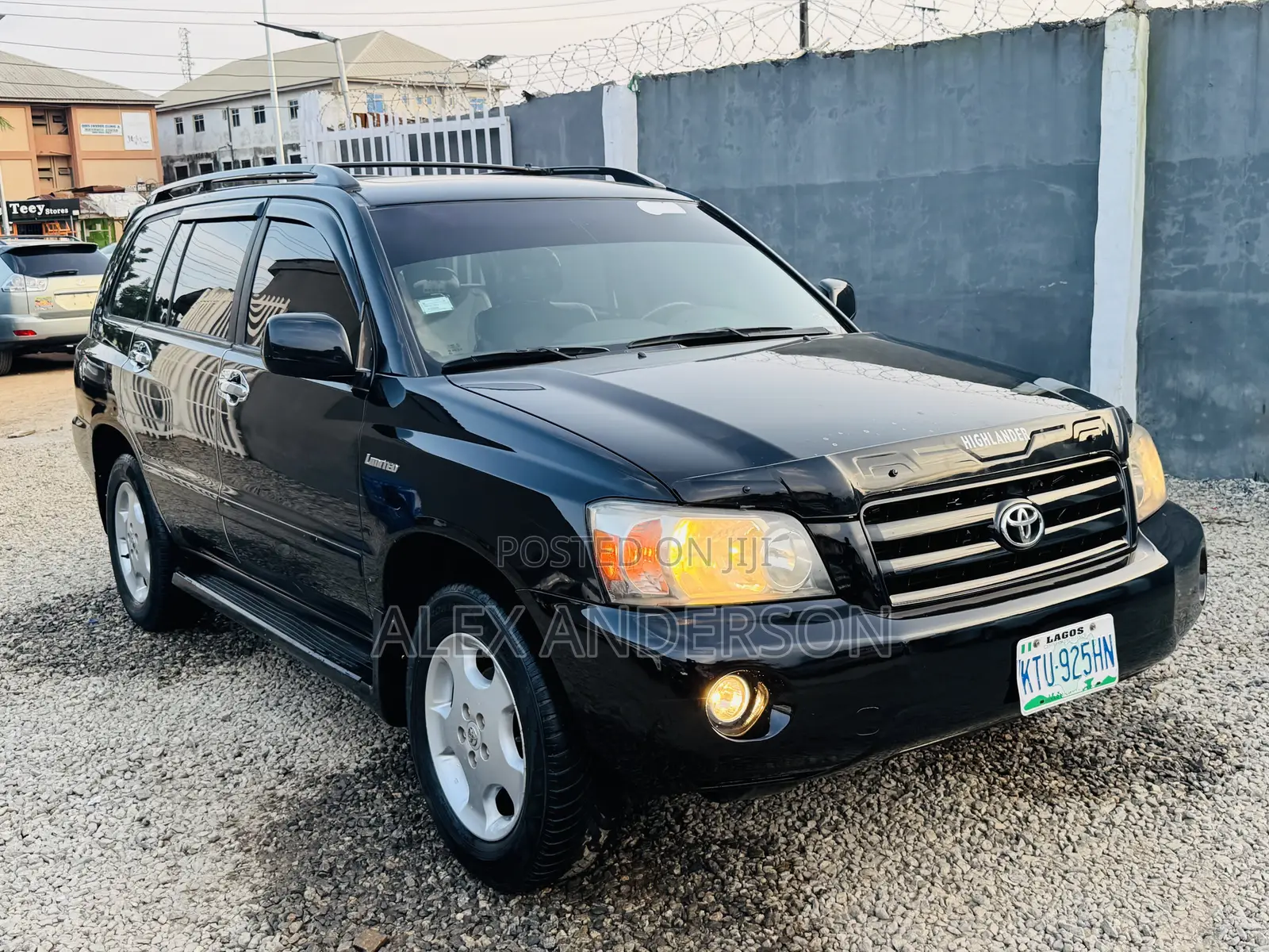 Toyota Highlander Limited V6 2005 Black