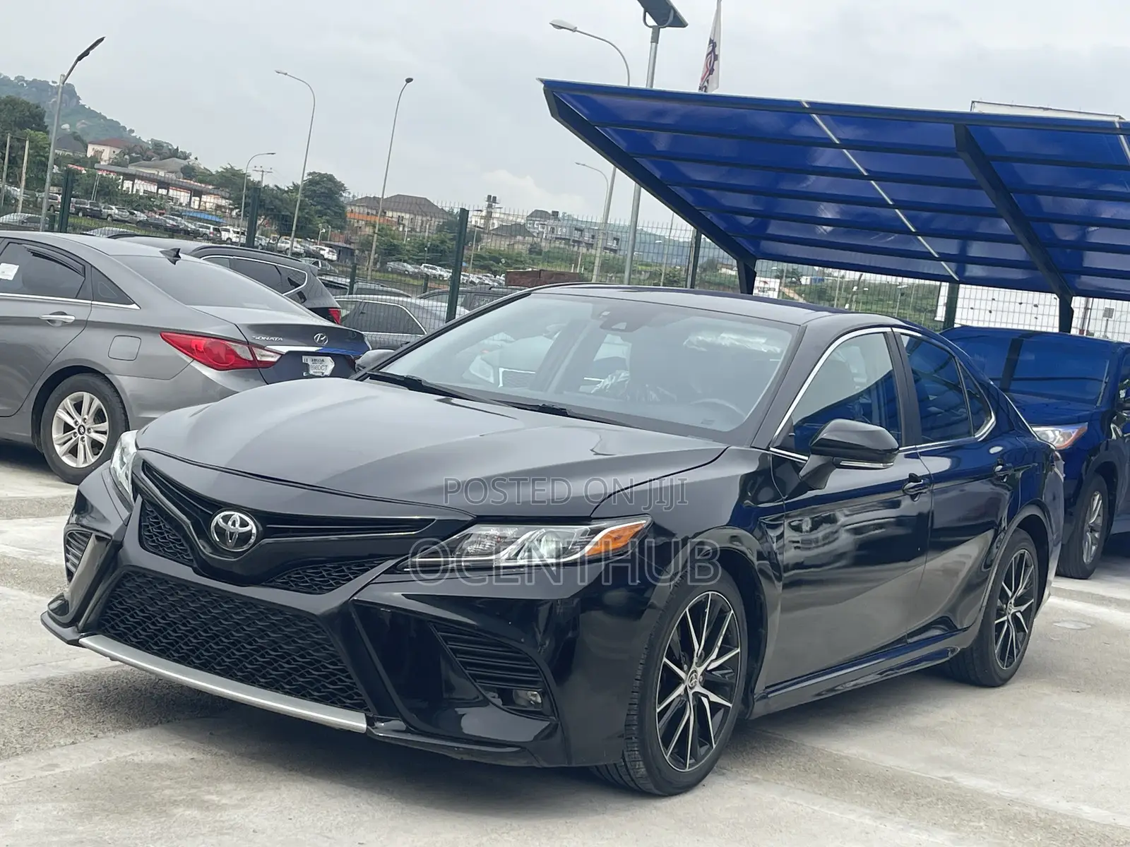 Toyota Camry SE 2022 Black