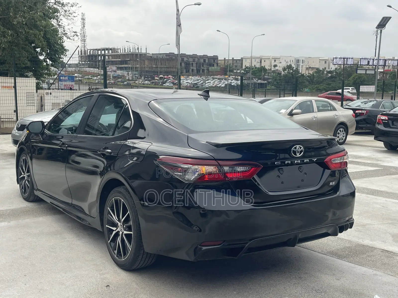 Toyota Camry SE 2022 Black