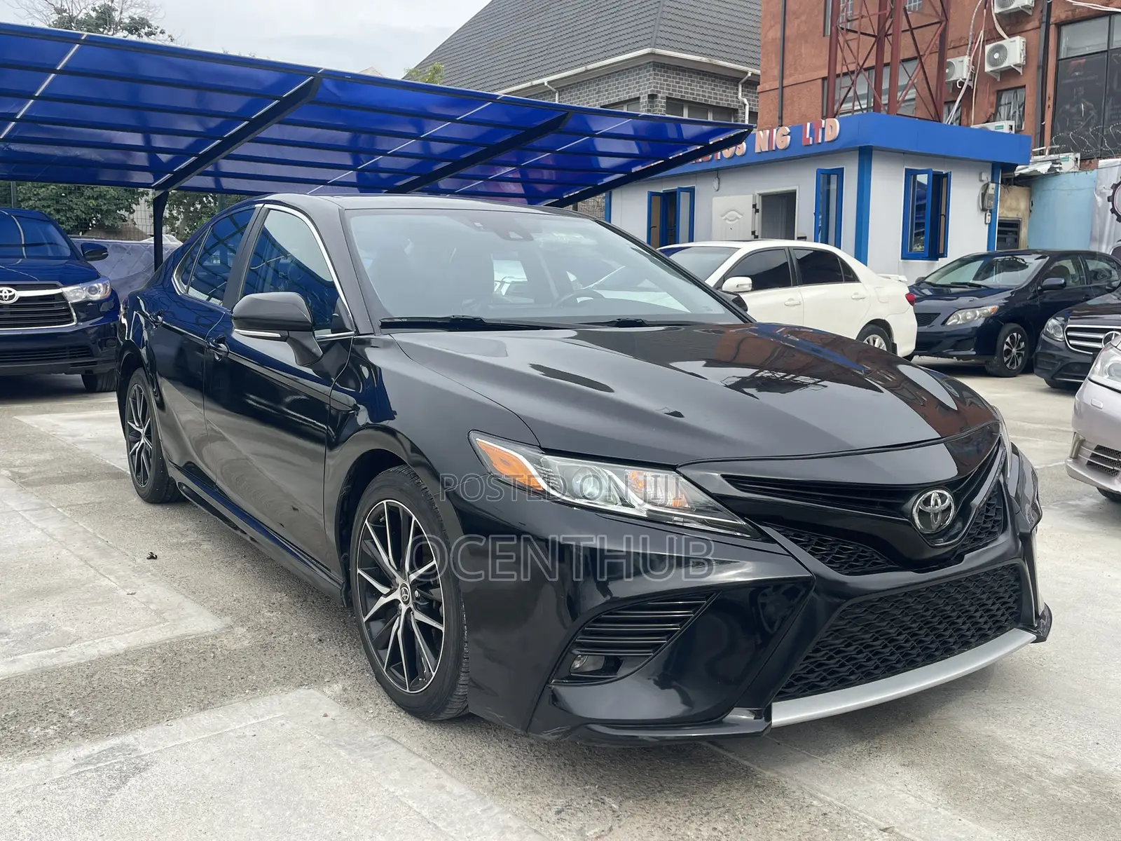 Toyota Camry SE 2022 Black