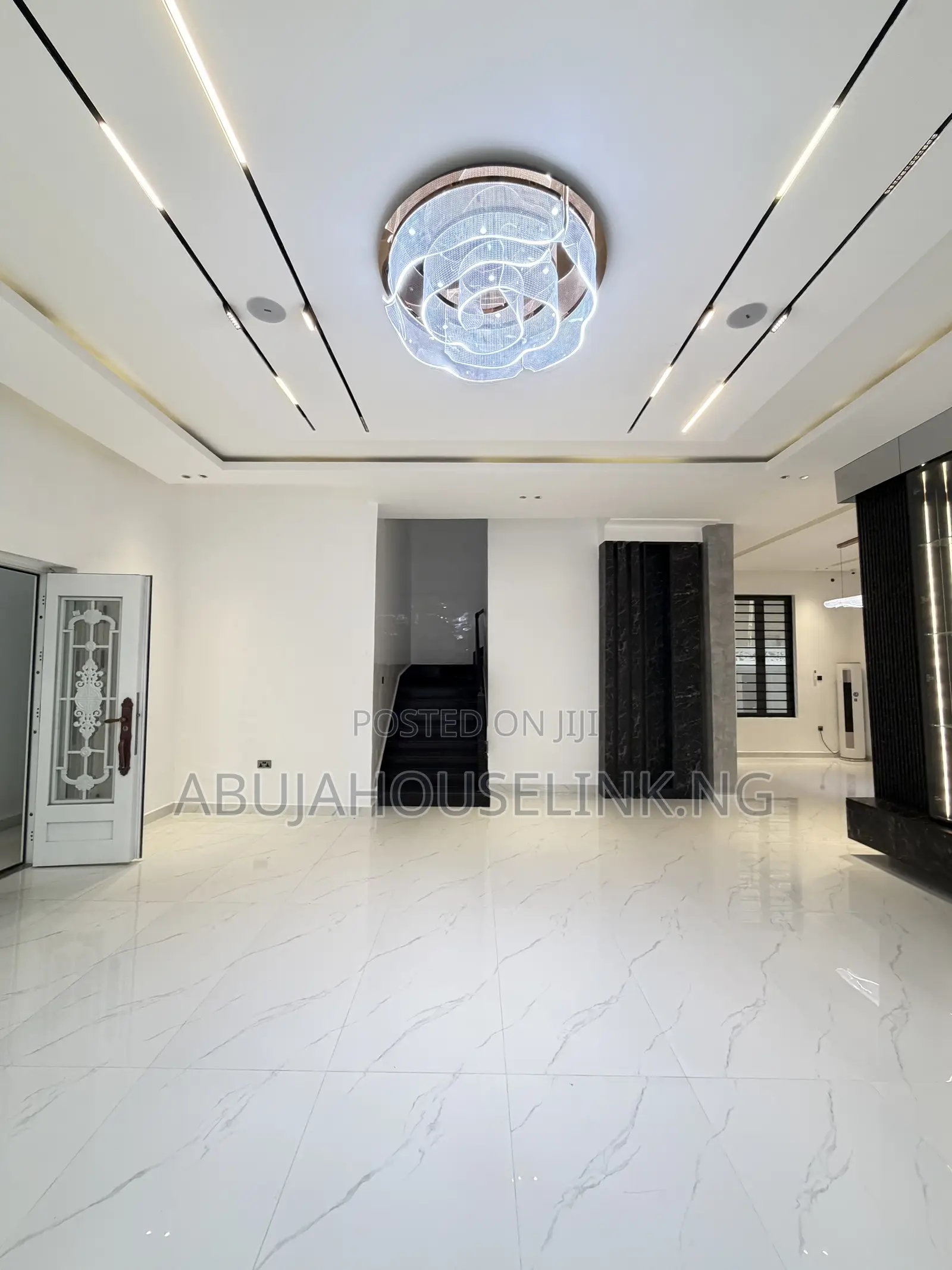 6bdrm Duplex in Apo Resettlement for sale