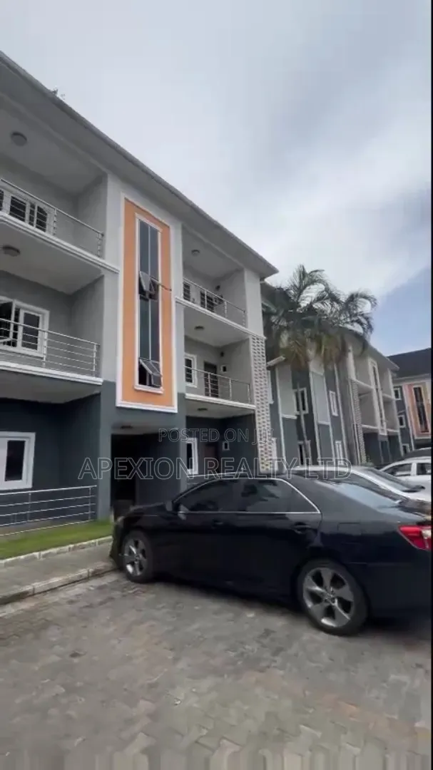2bdrm Apartment in Gra Phase 3 for rent