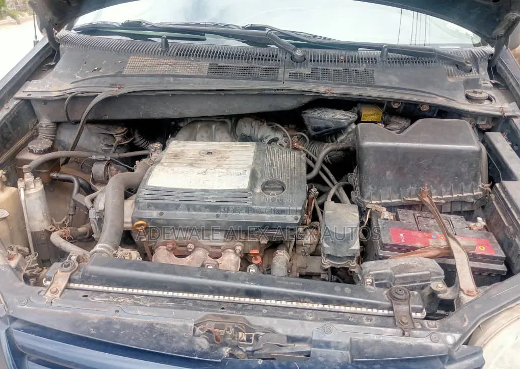 Toyota Sienna 2002 Blue