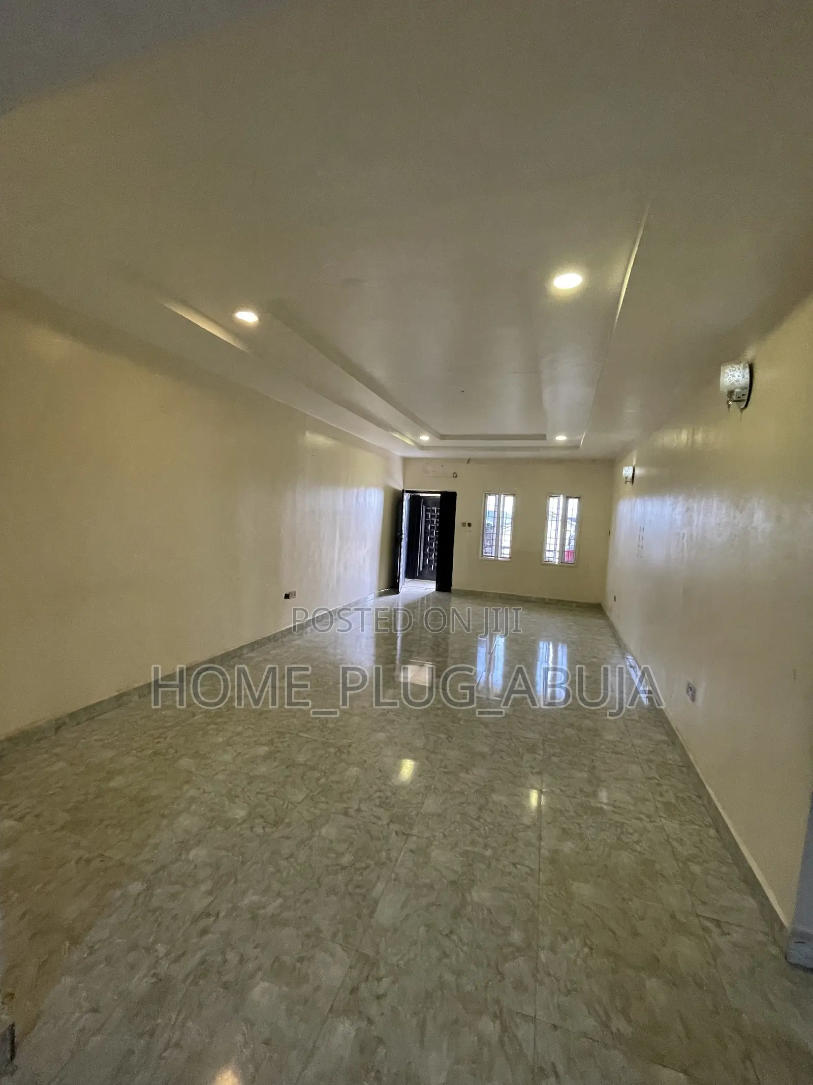 2bdrm Block of Flats in Trans Engineering for rent
