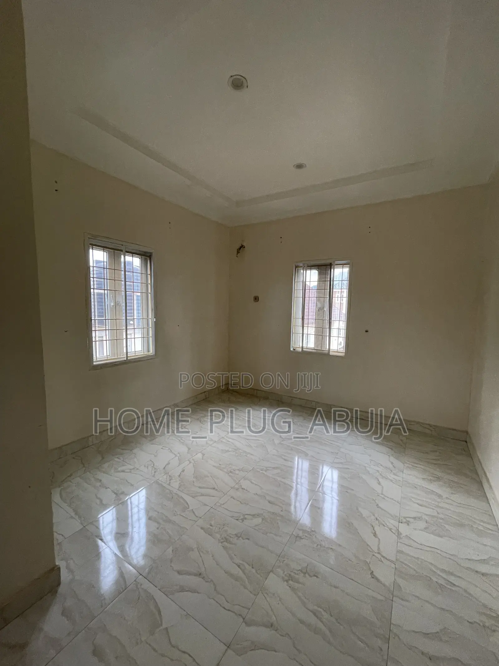 2bdrm Block of Flats in Trans Engineering for rent