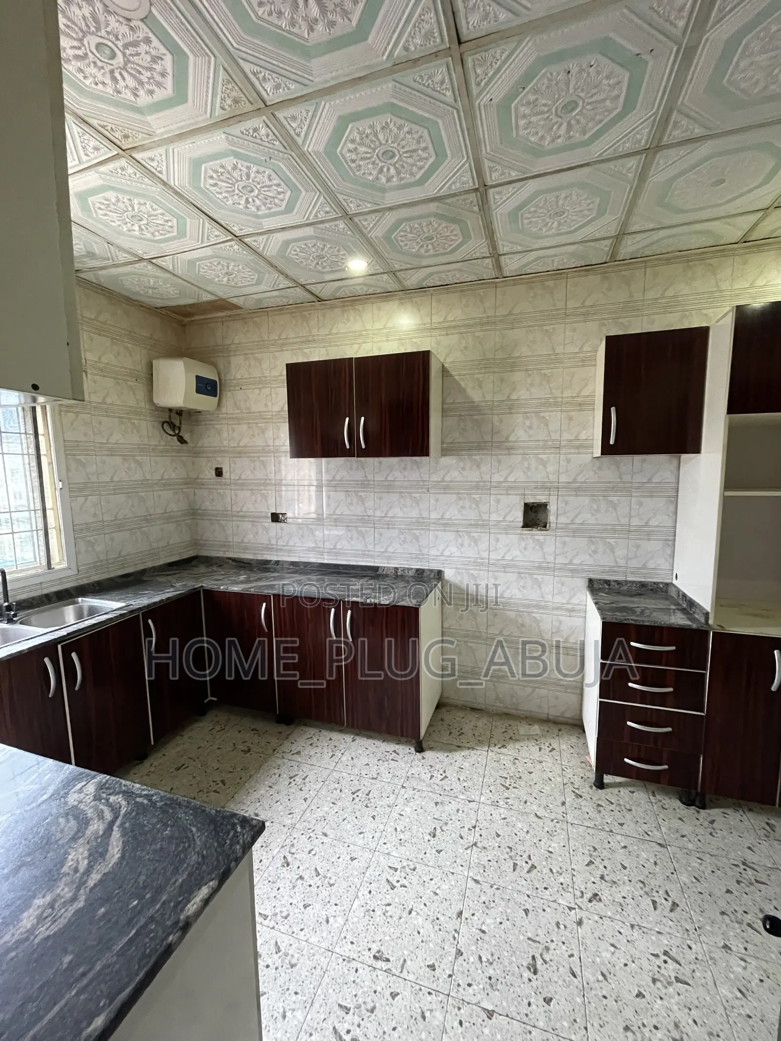 2bdrm Block of Flats in Trans Engineering for rent