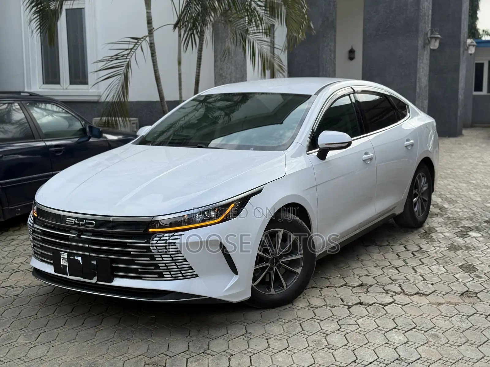 New BYD Destroyer 05 DM-i 1.5 Hybrid FWD 2025 White