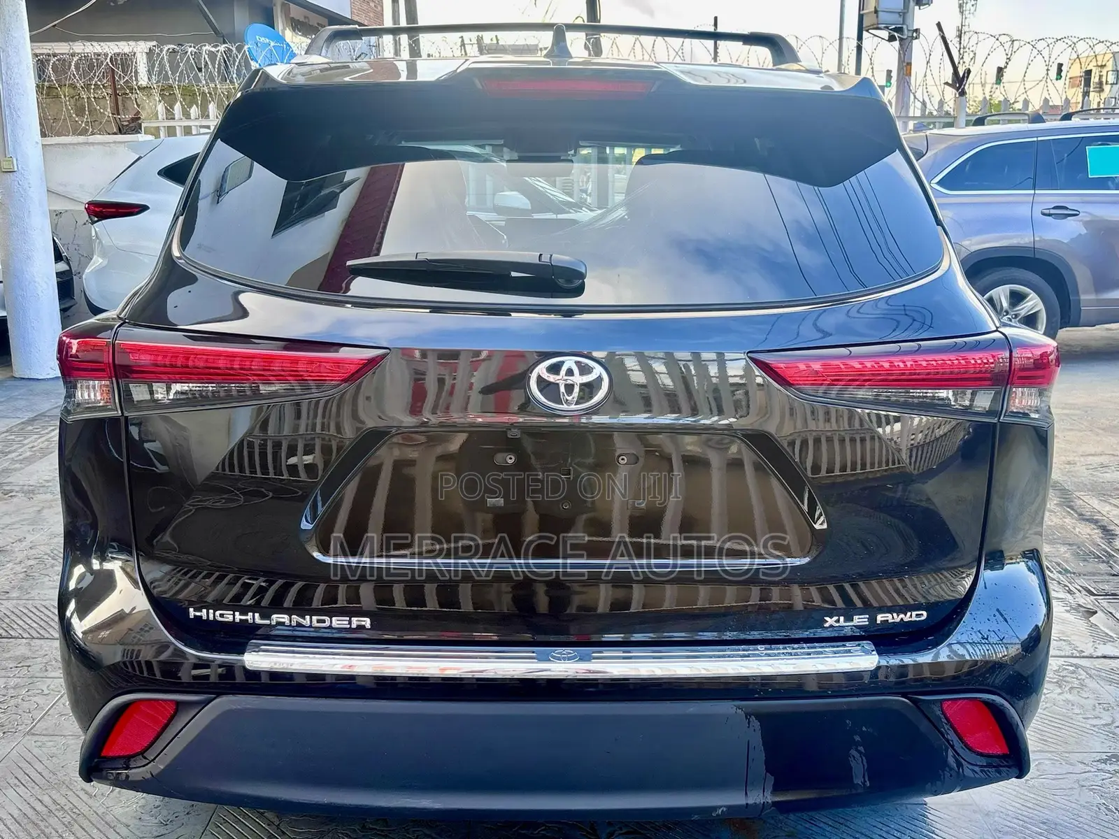 Toyota Highlander XLE AWD 2023 Black