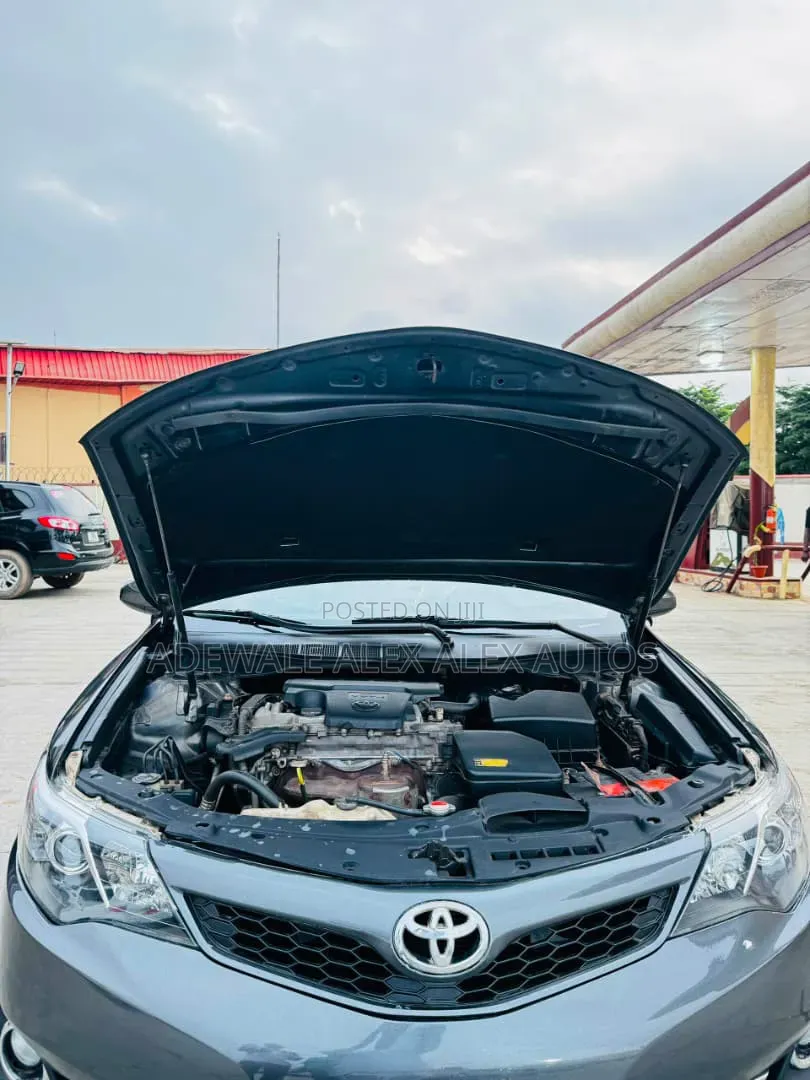 Toyota Camry 2013 Gray