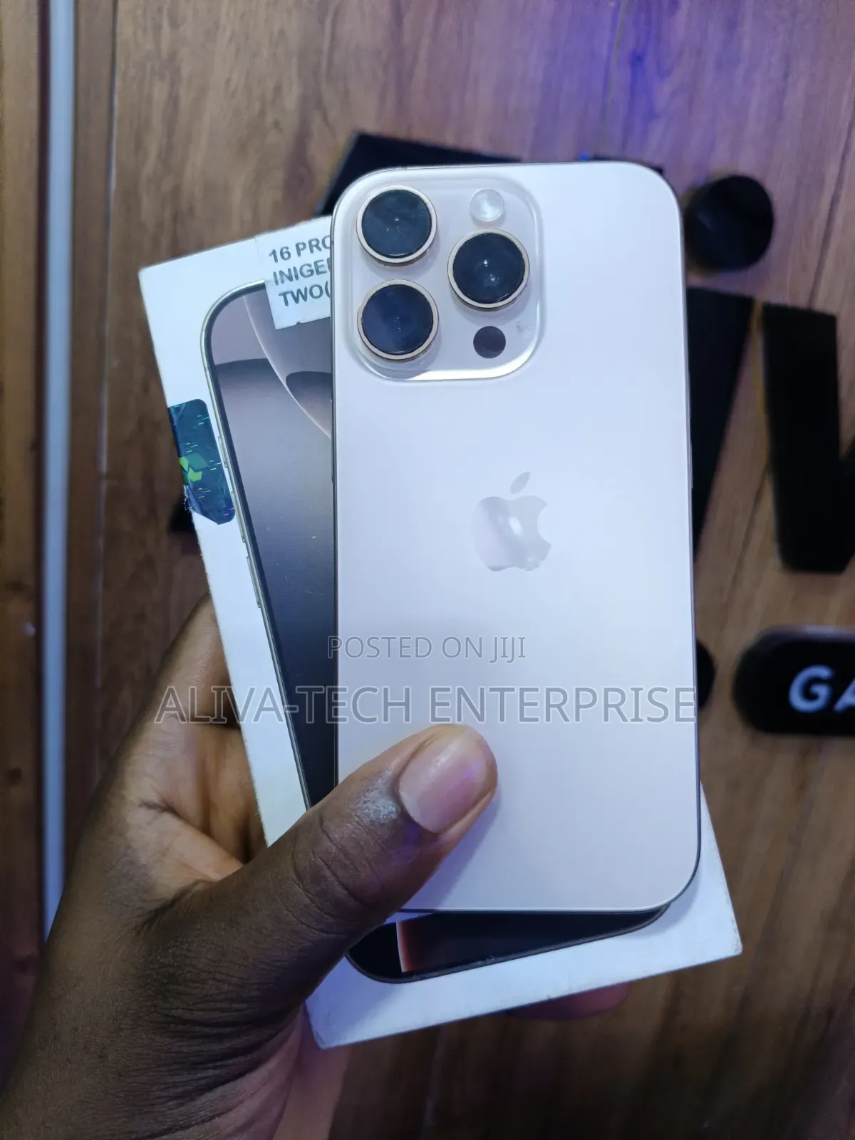 Apple iPhone 16 Pro 256 GB Pink