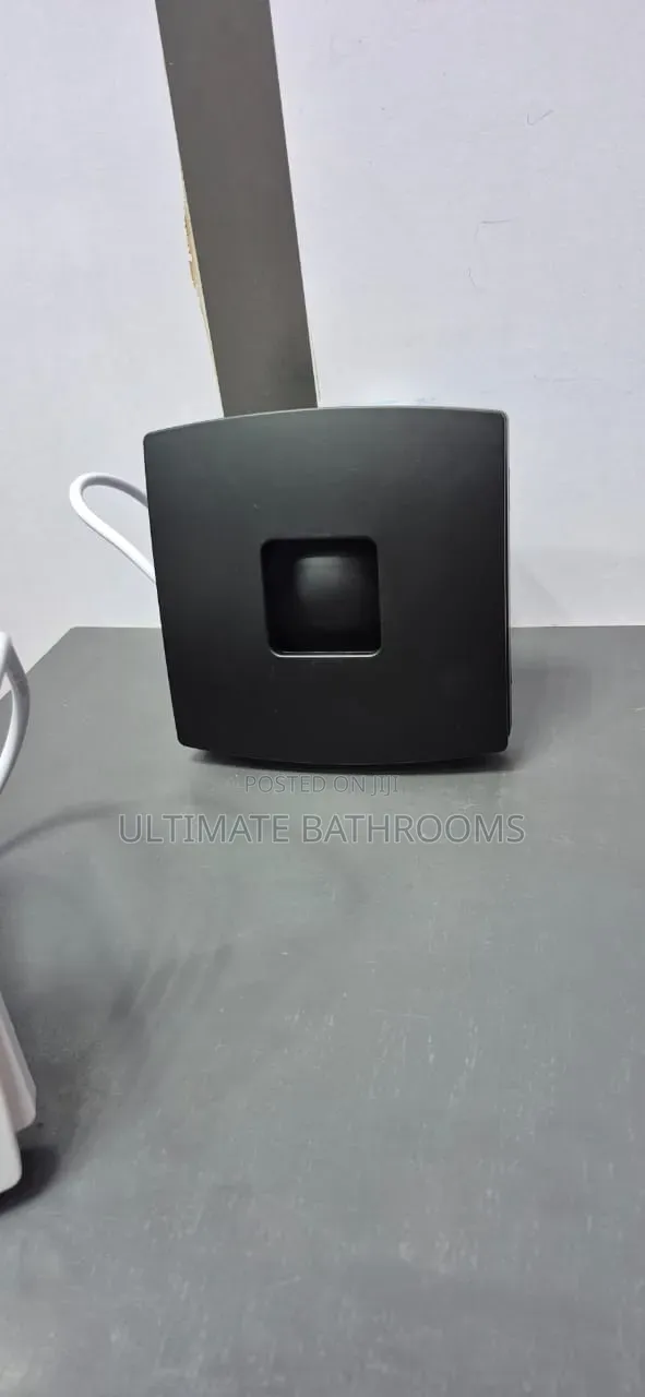 6" Black Modern Ventilation Fan