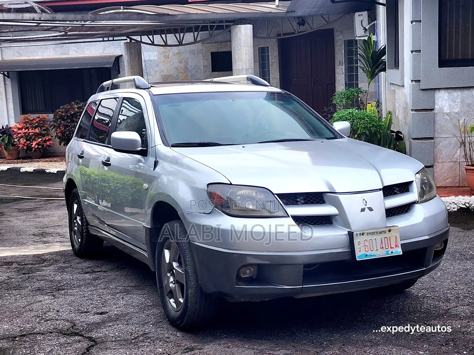 Mitsubishi Outlander 2.4 2003 Silver